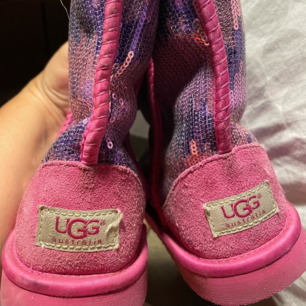 pink 🦄🎀 Ugg boots!